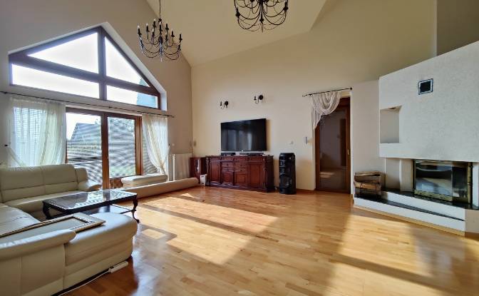 Mansion for Sale Reja, Posada, Mokra, Konin County. Photo#8 Mansion for Sale Reja, Posada, Mokra, Konin County. Photo#8