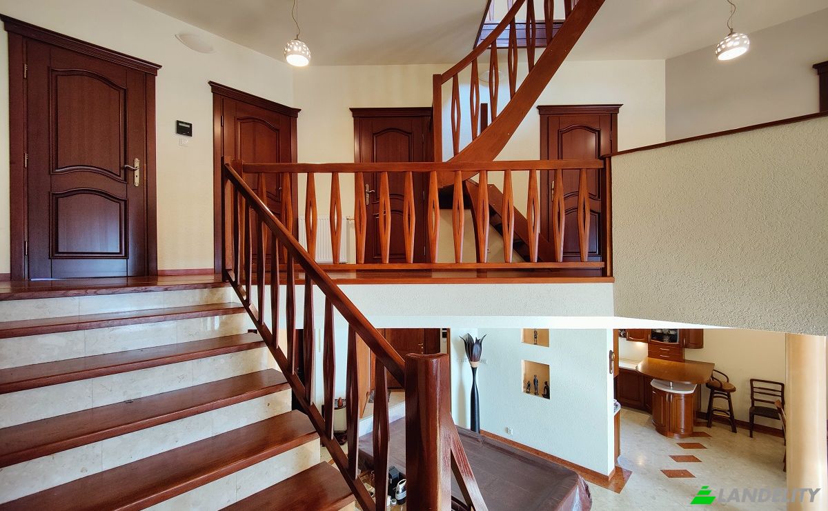 Mansion for Sale Reja, Posada, Mokra, Konin County, Greater Poland Voivodeship, Poland. Photo 13