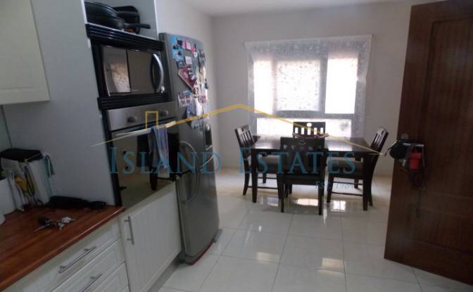 Single Family Home for Sale Av Lucio Diaz Flores. Photo#9 Single Family Home for Sale Av Lucio Diaz Flores. Photo#9
