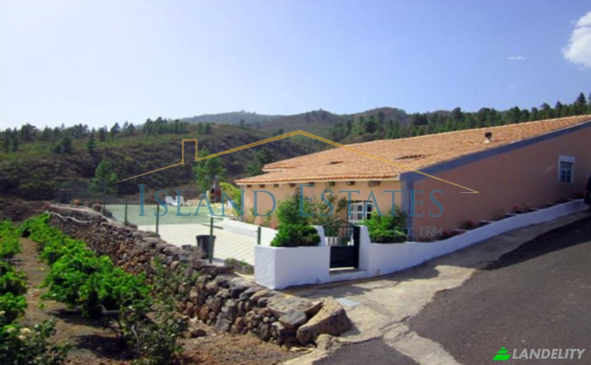 Single Family Home for Sale Calle Principal el Draguito, Granadilla de Abona, Santa Cruz de Tenerife, Canary Islands, Spain. Photo 3
