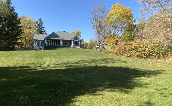 Casa unifamiliare in vendita E River Rd, Brant. Foto#2