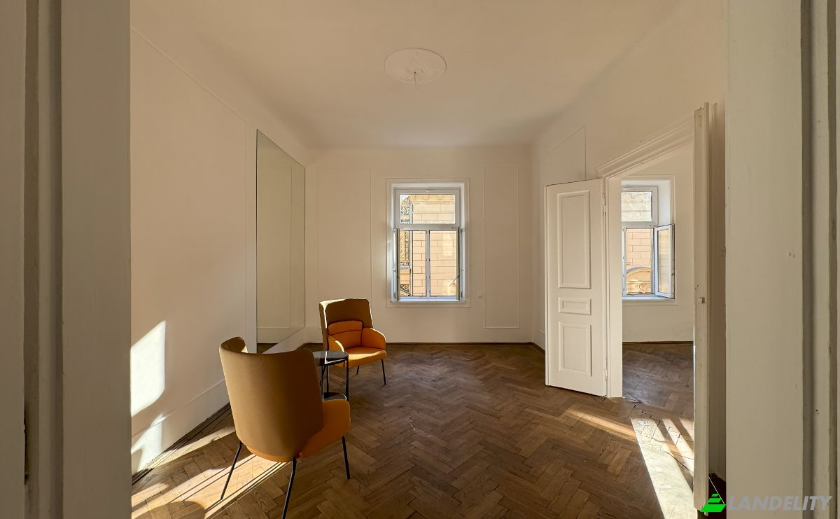 Apartment for Sale Studencka, Krakow, Lesser Poland Voivodeship, Poland. Photo 19