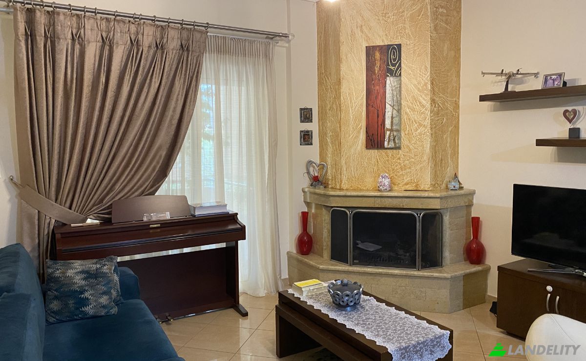 Apartment for Sale Kolokotroni, Elefsina, Eleusis, Attica, Decentralized Administration of Attica, Greece. Photo 2