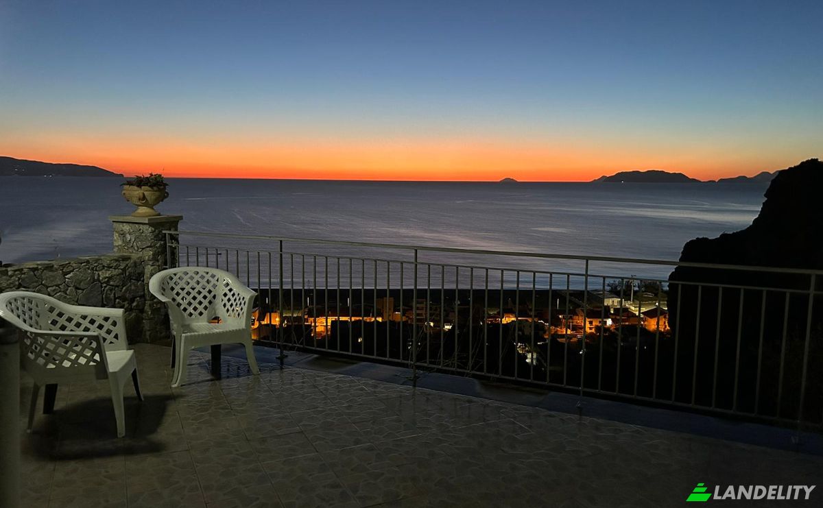 Villa for Rent Via Addolorata, 98057 Milazzo ME, Milazzo, Metropolitan City of Messina, Sicily, Italy. Photo 3