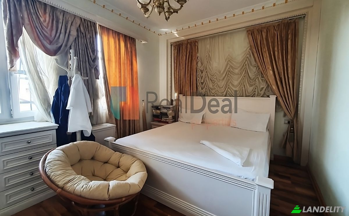 Single Family Home for Sale Rruga Sterio Spasse, Tirana, Tirana County, Albania. Photo 6