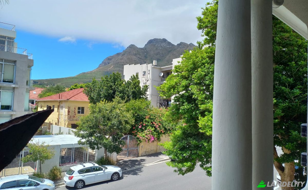 Apartment for Sale Buitenkant St, Vredehoek, Cape Town, City of Cape Town Metropolitan Municipality, Western Cape, South Africa. Photo 1