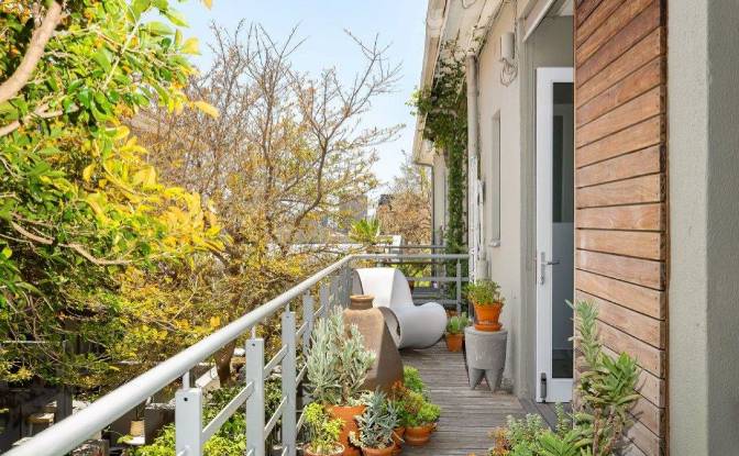 Apartment for Sale Buitenkant St, Vredehoek. Photo#3 Apartment for Sale Buitenkant St, Vredehoek. Photo#3