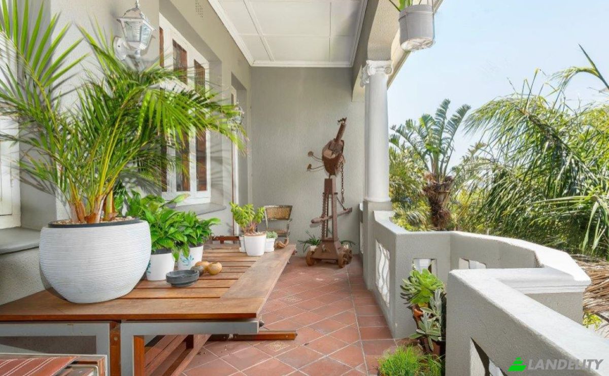 Apartment for Sale Buitenkant St, Vredehoek, Cape Town, City of Cape Town Metropolitan Municipality, Western Cape, South Africa. Photo 5