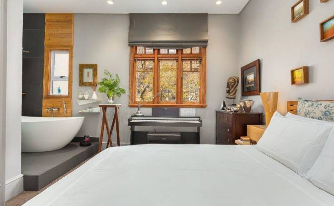 Apartment for Sale Buitenkant St, Vredehoek. Photo#17 Apartment for Sale Buitenkant St, Vredehoek. Photo#17