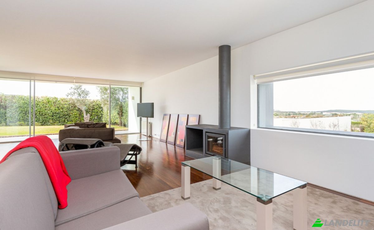 Single Family Home for Rent Bom Sucesso Resort, Alta do Monte Verde, Bom Sucesso, Obidos Municipality, Leiria District, Portugal. Photo 1