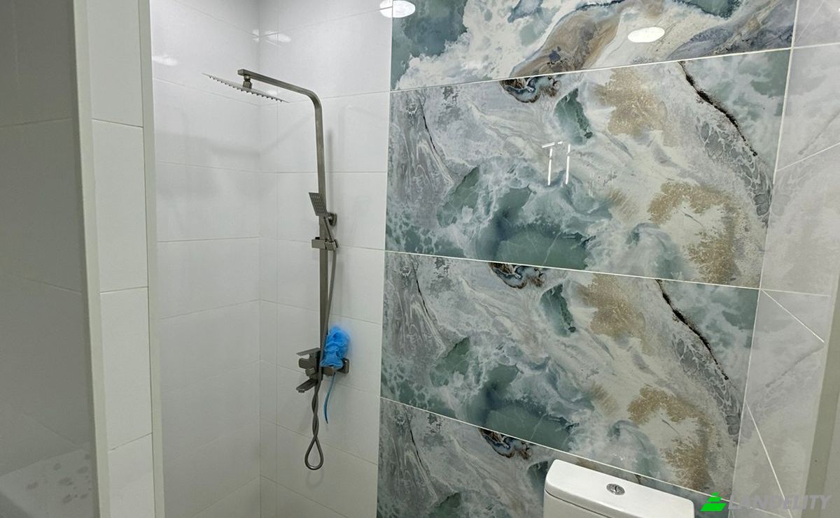 Apartment for Sale Loria St, Batumi, Batumi Municipality, Adjara, Georgia. Photo 8