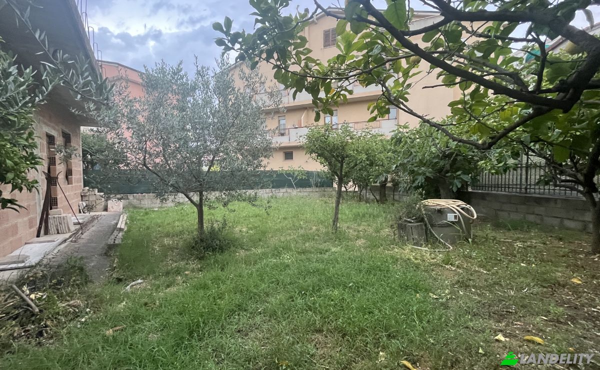 Single Family Home for Sale V Grasceta, 66050 San Salvo CH, San Salvo, Province of Chieti, Abruzzo, Italy. Photo 17