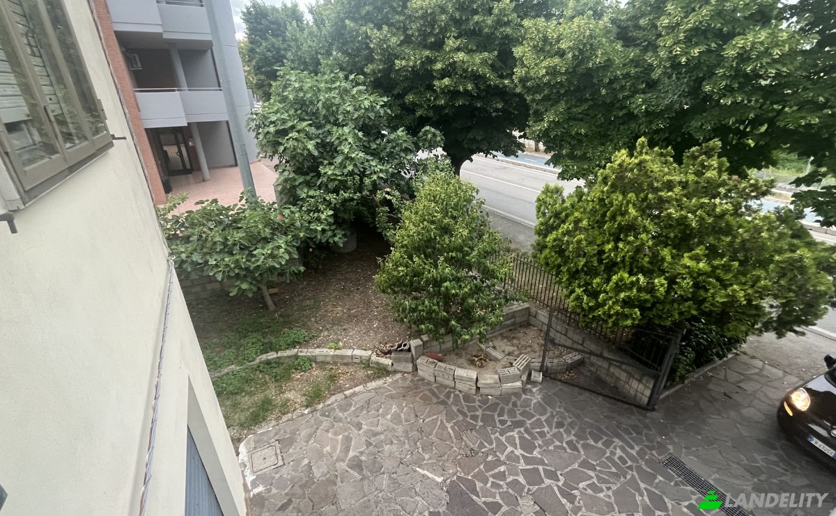 Single Family Home for Sale V Grasceta, 66050 San Salvo CH, San Salvo, Province of Chieti, Abruzzo, Italy. Photo 21