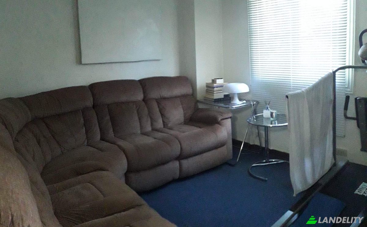 Condo for Sale Takan, Lapu-Lapu City, Cebu, Central Visayas, Philippines, 6015 Cebu. Photo 5