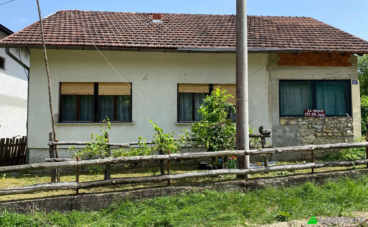 Односімейний будинок продаж Neimenovana cesta, 44211, Blinja, Grad Petrinja, Sisak-Moslavina County, Croatia. Фото 2