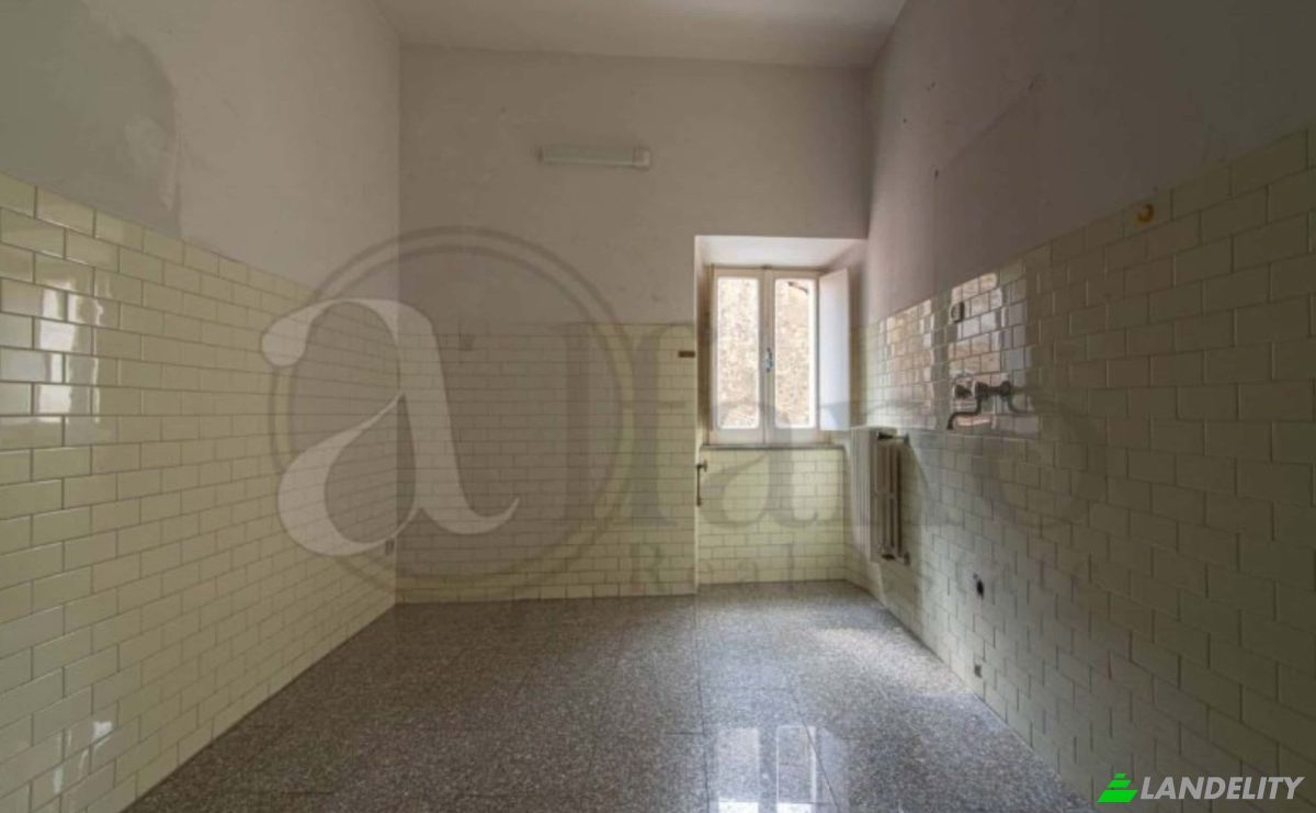 Apartment for Sale Via S Giovanni, 04015 Priverno LT, Priverno, Province of Latina, Lazio, Italy. Photo 24