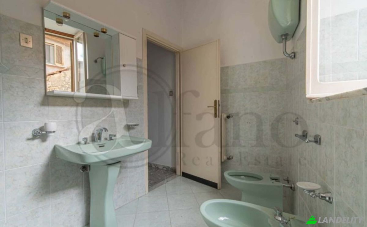 Apartment for Sale Via S Giovanni, 04015 Priverno LT, Priverno, Province of Latina, Lazio, Italy. Photo 25