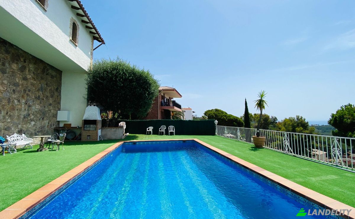 Односімейний будинок продаж Carrer Riu Fluvia, Lloret de Mar, Girona, Catalonia, Spain. Фото 8