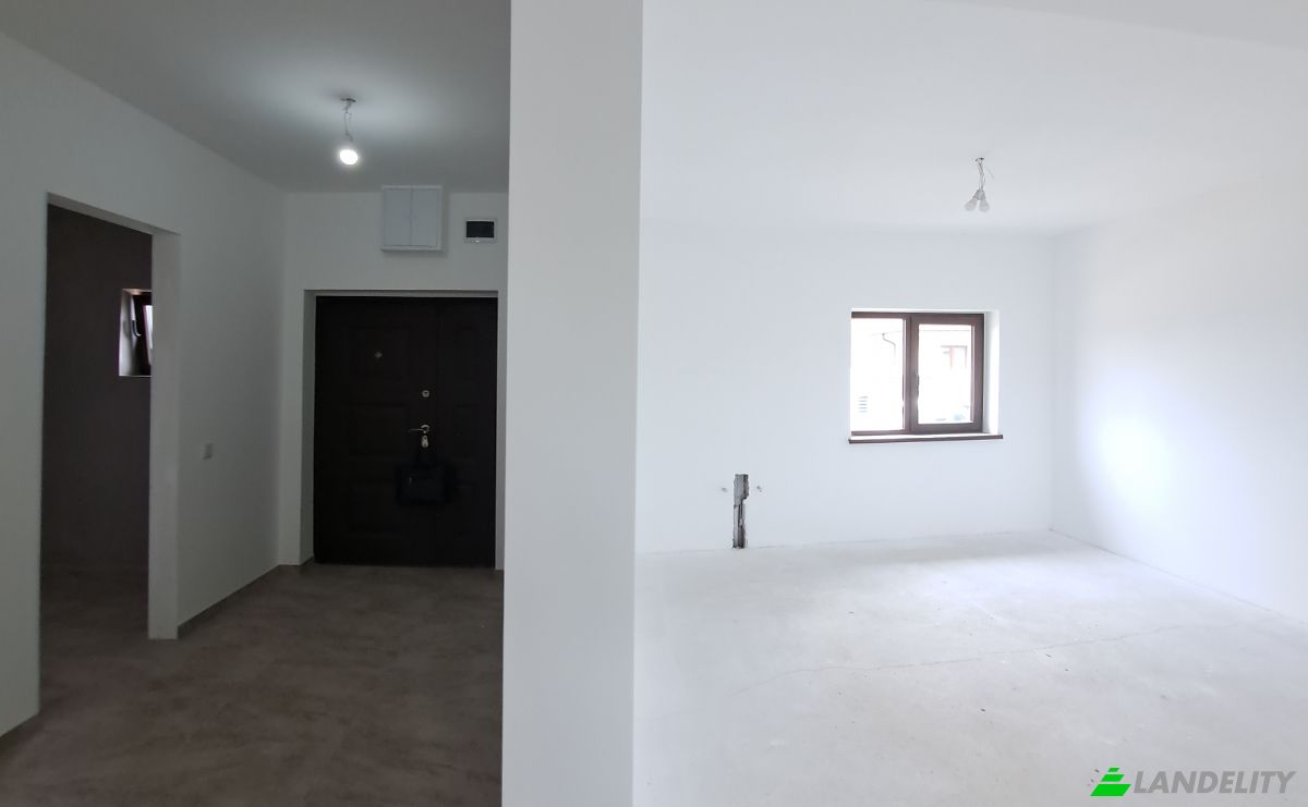 Single Family Home for Sale Leonardo Da Vinci, Nojorid, Bihor County, Romania. Photo 4