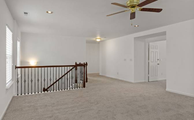 Single Family Home for Sale Sleeper Car Ln, Garner. Photo#8