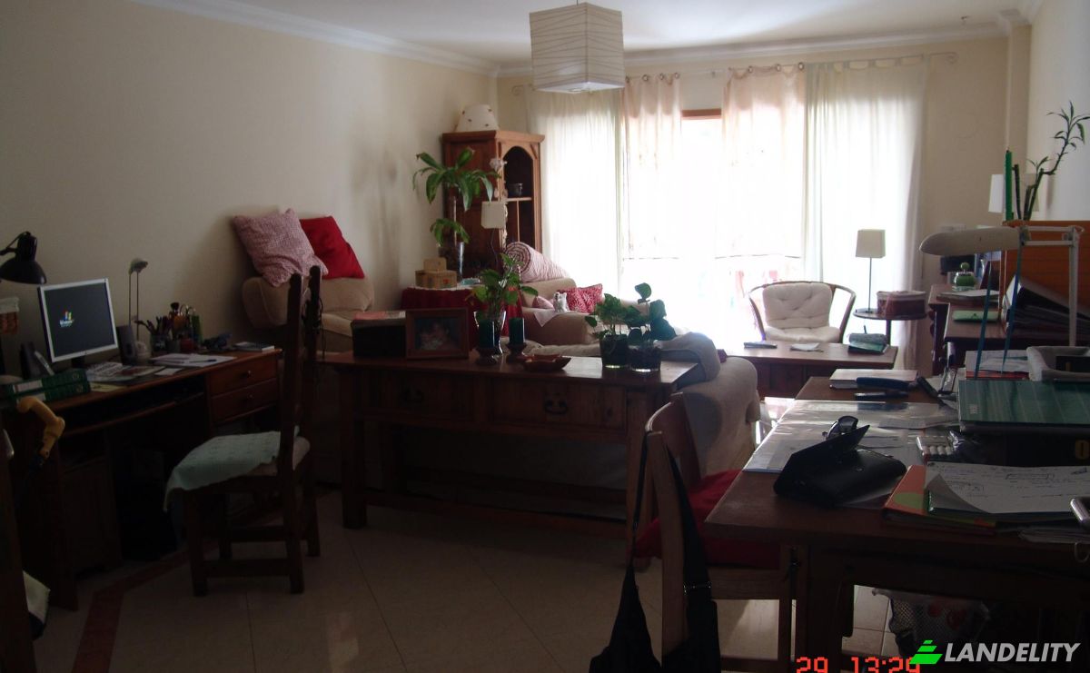 Apartment for Sale R Dr Francisco Ribeiro Spinola, Queluz, Sintra, Lisbon, Portugal. Photo 6