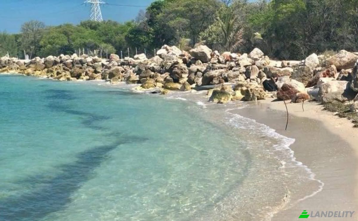 Lote de terreno en venta México 180, 24300 Camp, Sabancuy, Municipio de Carmen, Campeche, México. Foto 1