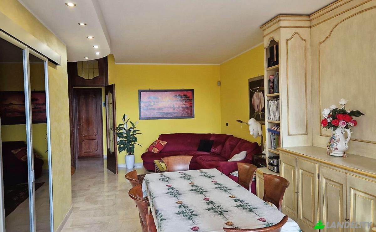 Appartement à vendre Viale Catullo, 10090 Gassino Torinese TO, La Rezza di Bardassano, Metropolitan City of Turin, Piedmont, Italy. Photo 14