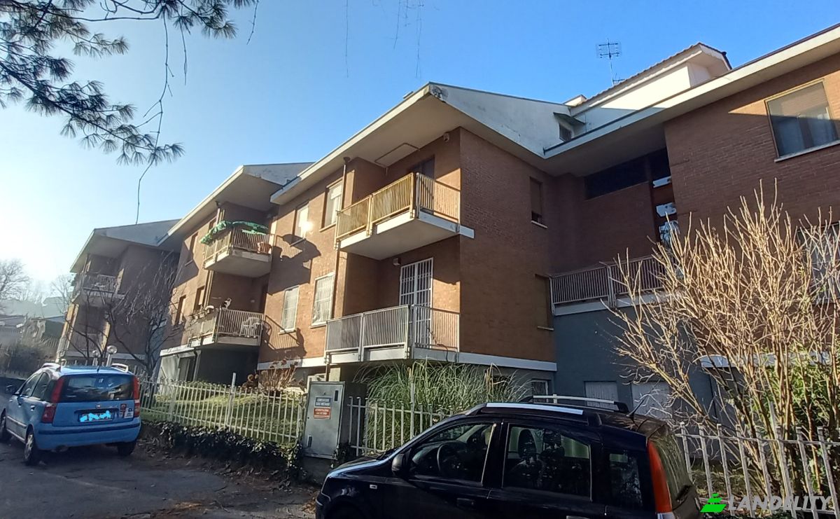 Appartement à vendre Viale Catullo, 10090 Gassino Torinese TO, La Rezza di Bardassano, Metropolitan City of Turin, Piedmont, Italy. Photo 23