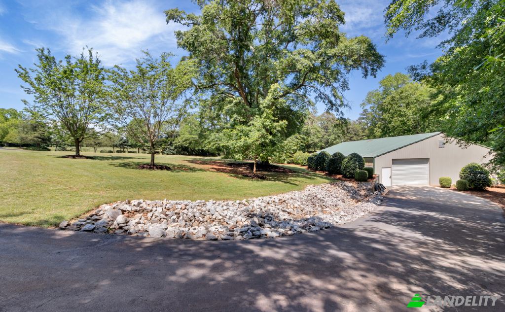 Casa de una sola familia en venta Hudgins Lake Rd, Townville, Anderson County, South Carolina, United States, SC 29689, USA. Foto 8