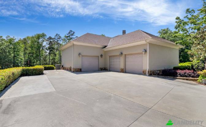 Casa de una sola familia en venta Hudgins Lake Rd. Foto#9