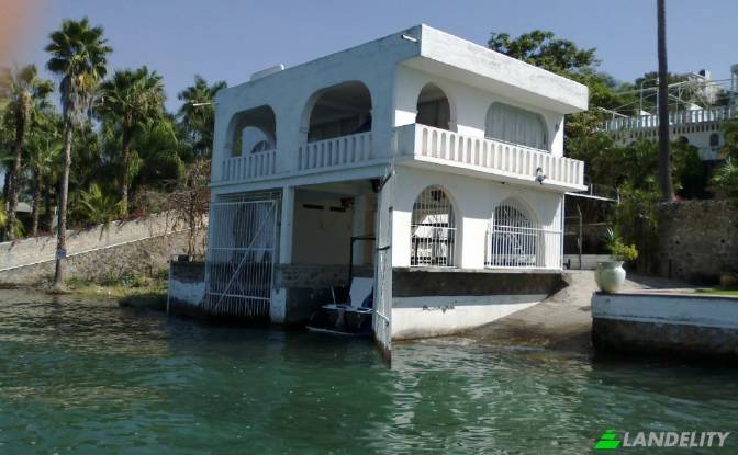 Single Family Home for Sale Laguna Ibera. Photo#10 Single Family Home for Sale Laguna Ibera. Photo#10