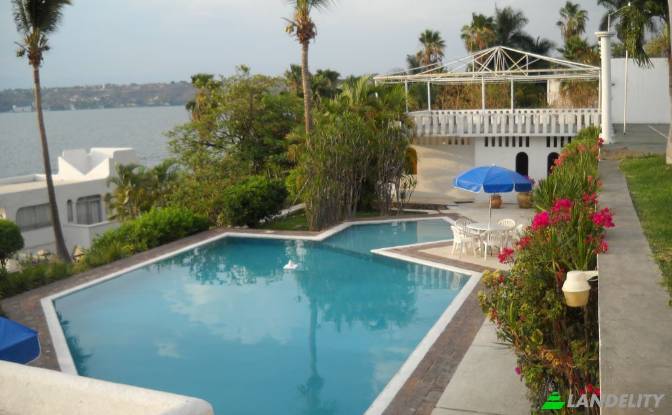 Single Family Home for Sale Laguna Ibera. Photo#6 Single Family Home for Sale Laguna Ibera. Photo#6