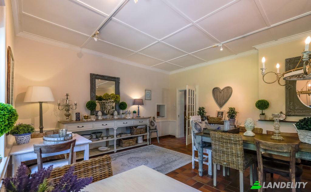 Single Family Home for Sale Caledon St, Bodorp, George, Garden Route District Municipality, Western Cape, South Africa. Photo 8