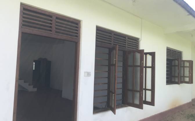 Commercial Building for Sale - Hikkaduwa, Sri Lanka