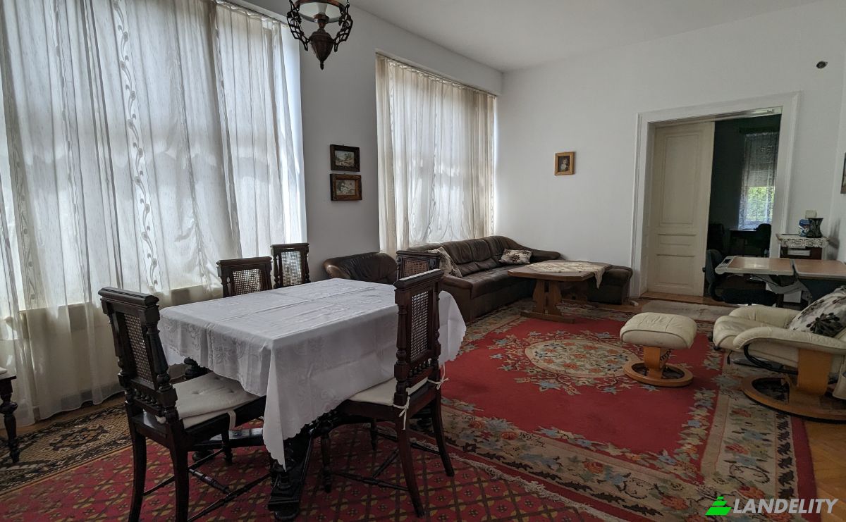 Single Family Home for Sale Strada Muntele Gaina, Baia de Cris 337005, Baia de Cris, Hunedoara, Romania. Photo 7