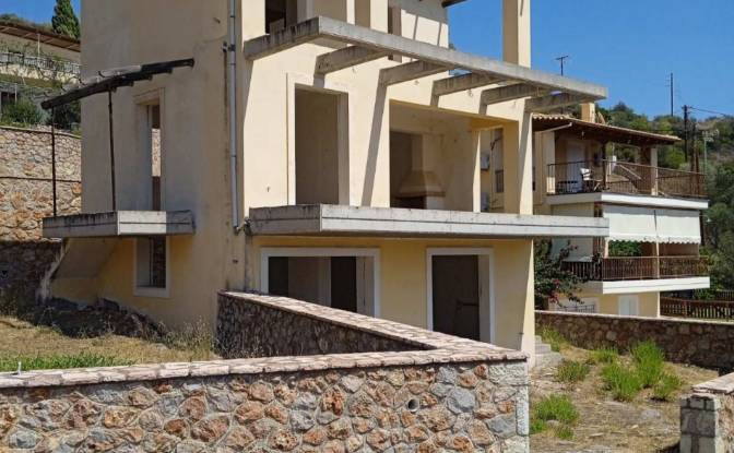 Single Family Home for Sale Erateini. Photo#3 Single Family Home for Sale Erateini. Photo#3