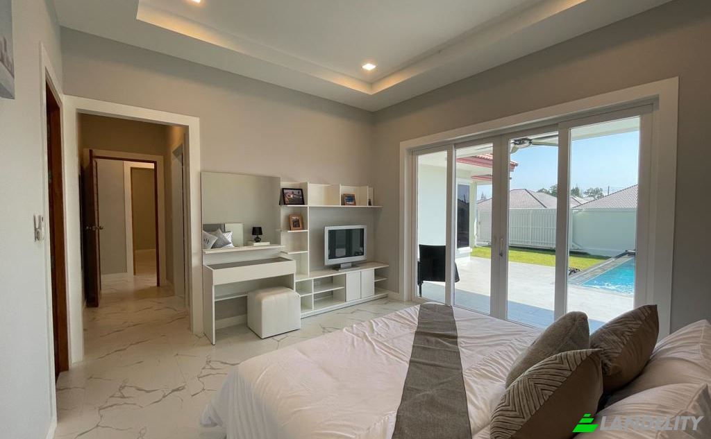 Single Family Home for Sale Tambon Wang Pong, Amphoe Pran Buri, Chang Wat Prachuap Khiri Khan 77120, Wang Pong, Pran Buri District, Prachuap Khiri Khan, Thailand. Photo 15