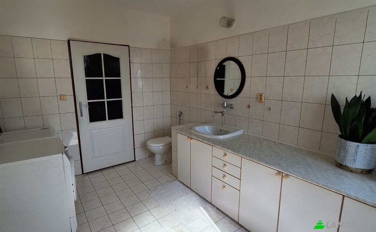 Einfamilienhaus zu verkaufen Hrbitovni 280, Horni Brana, 381 01 Cesky Krumlov-Cesky Krumlov 1, Cesky Krumlov, Cesky Krumlov District, South Bohemian Region, Czechia. Foto 10
