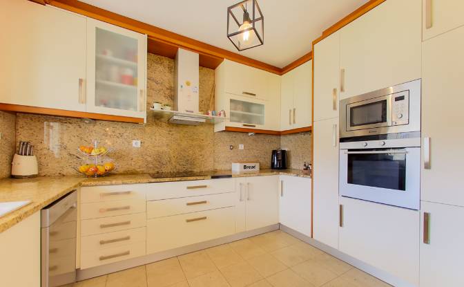 Single Family Home for Sale R Manoel Luis Gomes. Photo#11