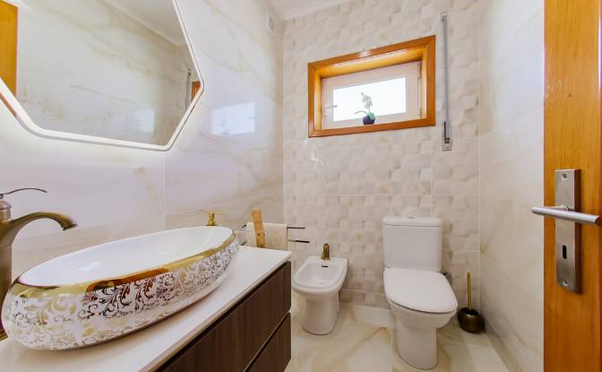 Single Family Home for Sale R Manoel Luis Gomes. Photo#21