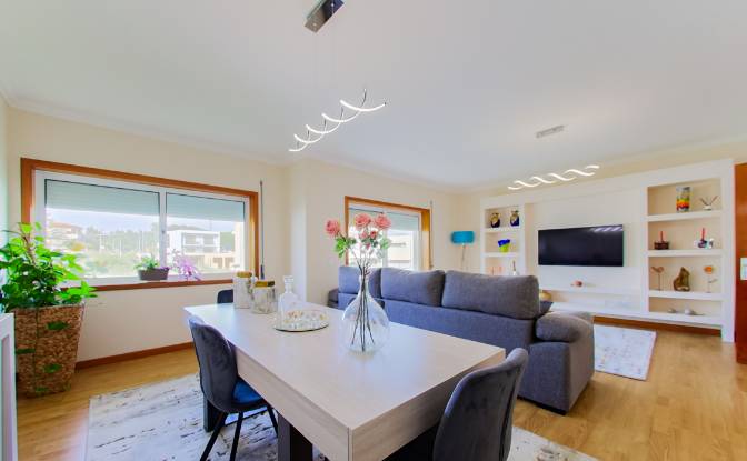 Single Family Home for Sale R Manoel Luis Gomes. Photo#5