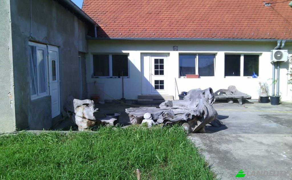 Single Family Home for Sale Ul Ilirskog preporoda, 32270, Zupanja, Grad Zupanja, Vukovar-Srijem County, Croatia. Photo 8