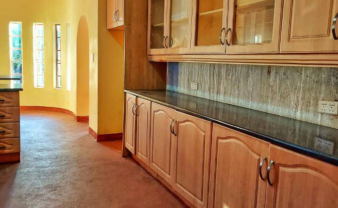 Bed and Breakfast for Sale 847 Mica Dr, Kariba. Photo#17