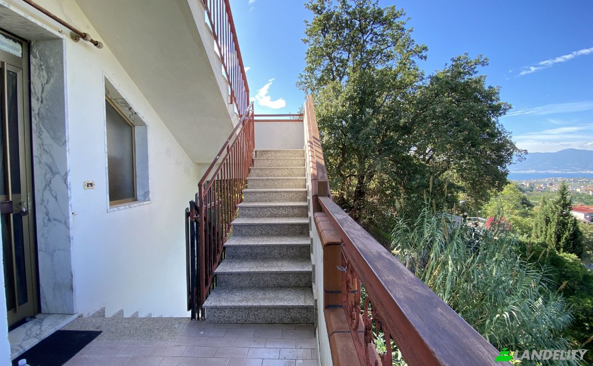 Apartment for Sale Vico Perrone, Prima, 89135 Reggio Calabria RC, Reggio Calabria, Metropolitan City of Reggio Calabria, Calabria, Italy. Photo 16