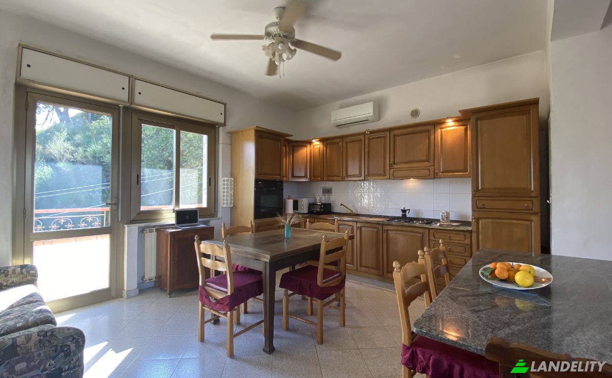 Apartment for Sale Vico Perrone, Prima, 89135 Reggio Calabria RC, Reggio Calabria, Metropolitan City of Reggio Calabria, Calabria, Italy. Photo 4