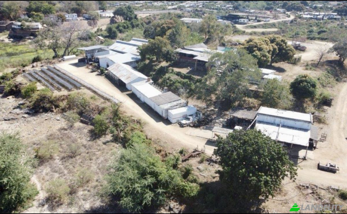 Resort for Sale Buffalo Dr, Kariba, Mashonaland West Province, Zimbabwe. Photo 9