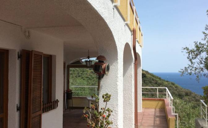 Single Family Home Rentals - Imperia, Italy