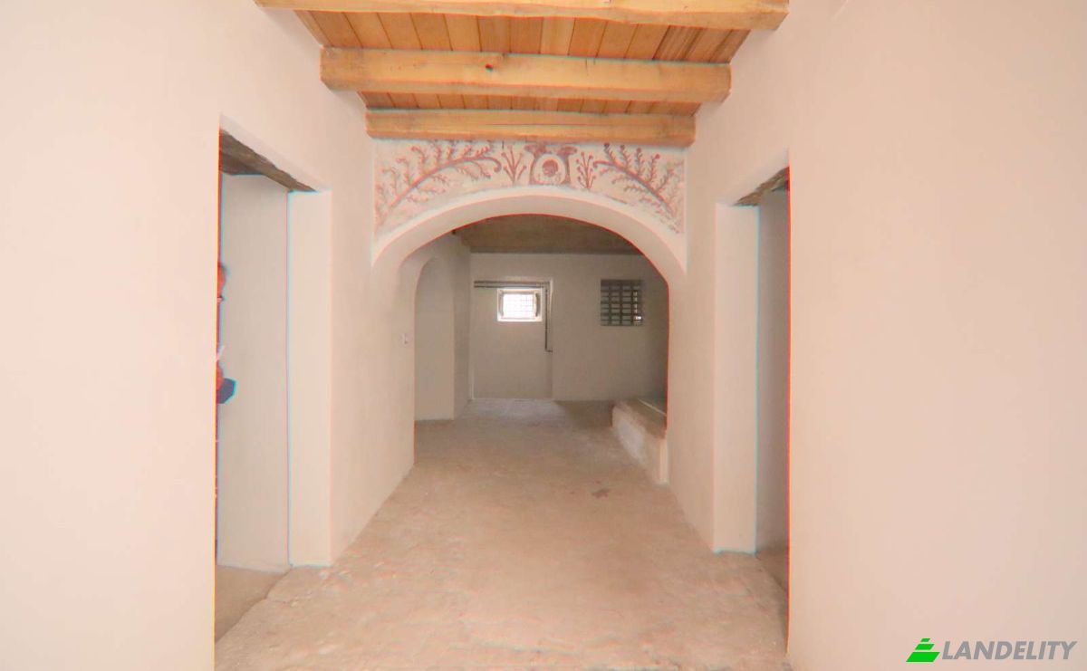 Single Family Home for Sale Via S Rocco, 67010 Barete AQ, Barete, Province of LAquila, Abruzzo, Italy. Photo 11