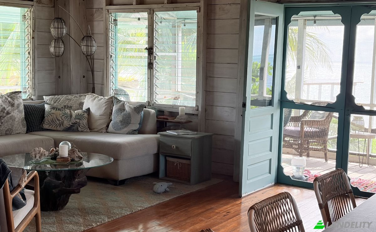 Single Family Home for Sale Lot 3, Block 12 Caye Caulker, Belize. Photo 9