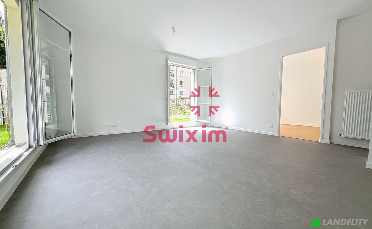 Apartment for Sale Av du Mai, 93150 Le Blanc-Mesnil, Le Blanc-Mesnil, Seine-Saint-Denis, Ile-de-France, France. Photo 10